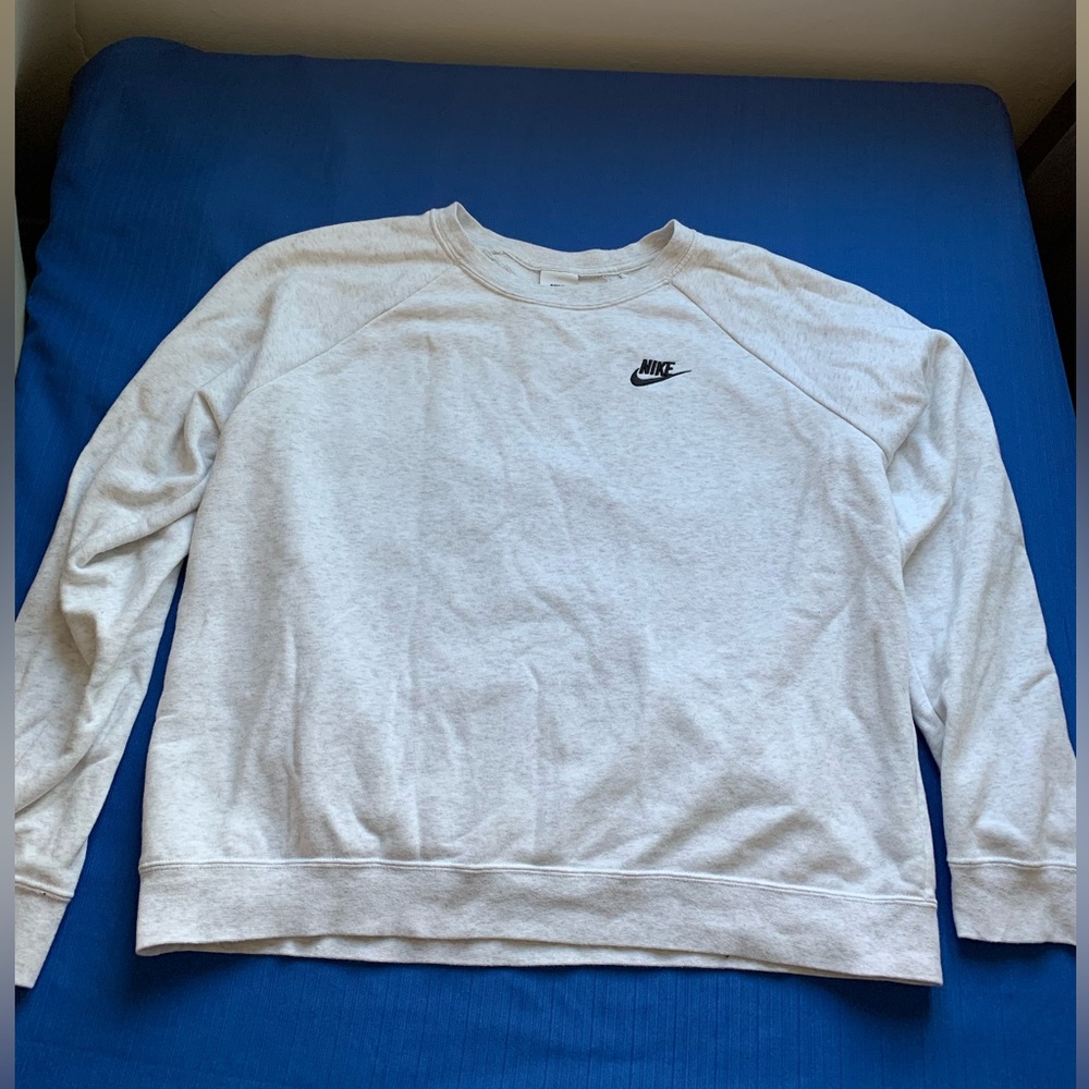 Nike top long sleeve